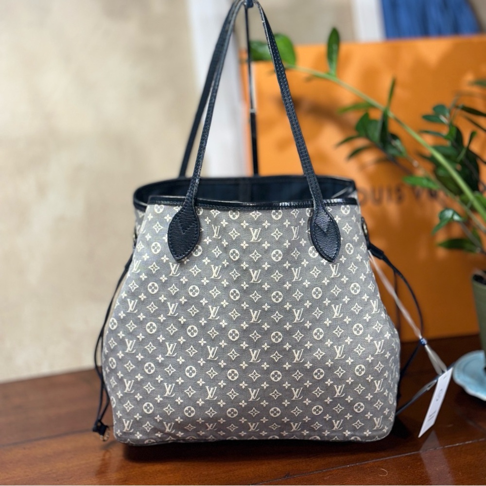 AUTHENTIC Louis Vuitton Monogram Idylle Neverfull MM Encre. - Picture 4 of 17